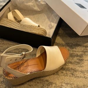 Dolce vita - off white leather espadrille - size 9